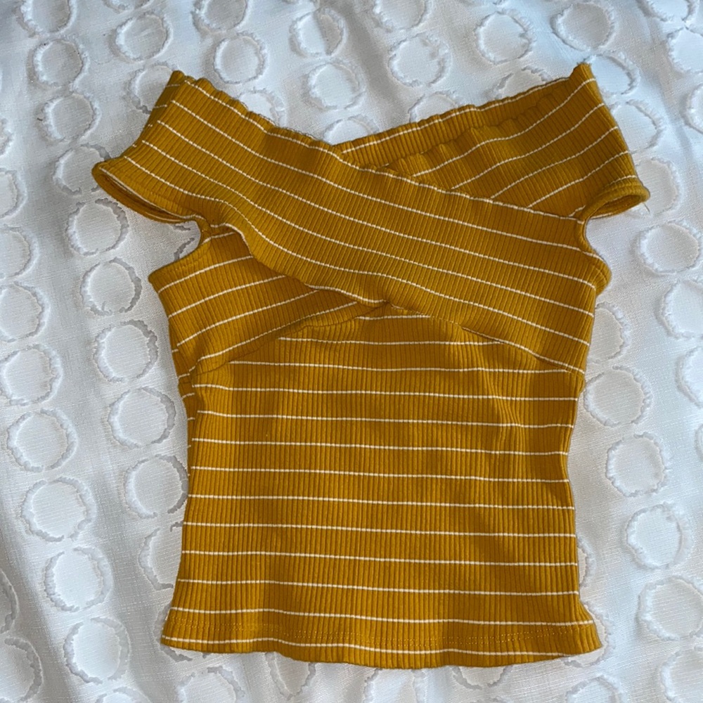 Cross front crop top